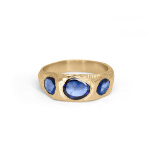 18K Three Stone Ring in Dark Blue Sapphires